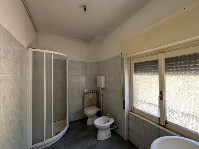 (11.25) Bilocale - Canzo, Via Verza Canzo