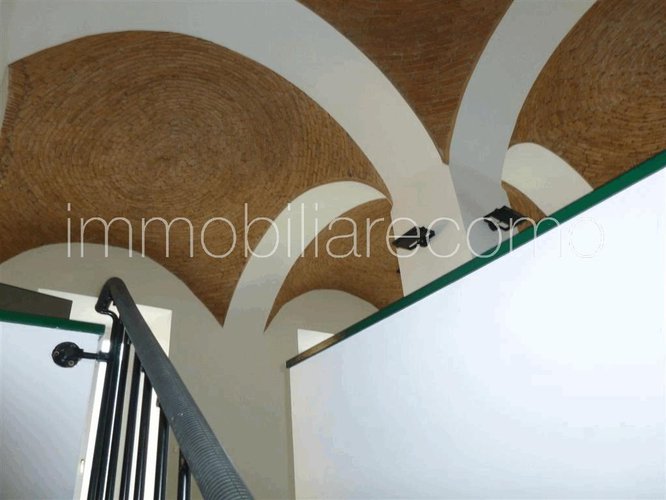 MOLTRASIO fronte lago Moltrasio