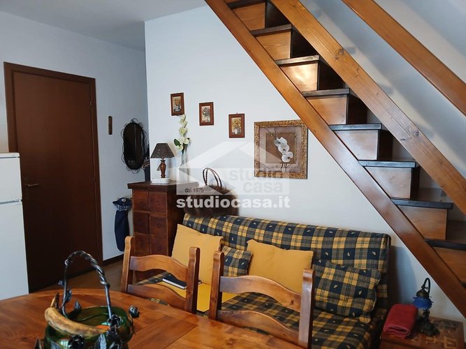 Bilocale Costa Serina