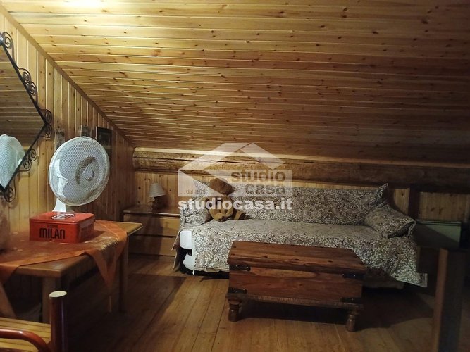 Bilocale Costa Serina