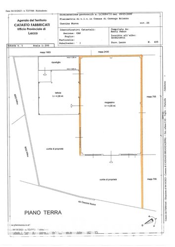 Cassago Brianza capannone ampia metratura e area esterna di proprietà Cassago Brianza