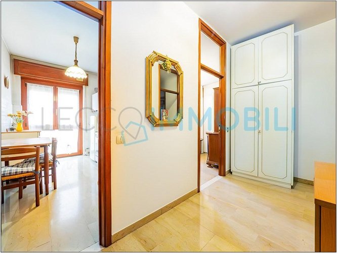 LA CASA CHE PRENDE IL SOLE Lecco