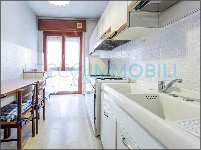 LA CASA CHE PRENDE IL SOLE Lecco