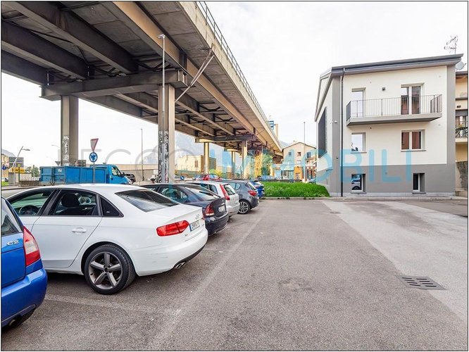 L'UFFICIO COWORKING Lecco