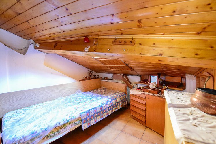 Laglio (34/25) Laglio