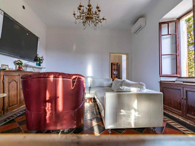 Val Brembilla Gerosa, ottima villa singola con giardino e box auto Val Brembilla