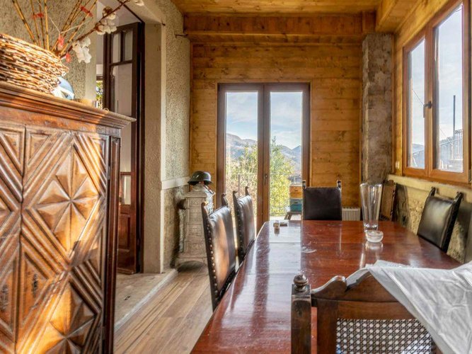 Val Brembilla Gerosa, ottima villa singola con giardino e box auto Val Brembilla