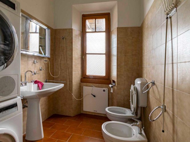 Val Brembilla Gerosa, ottima villa singola con giardino e box auto Val Brembilla