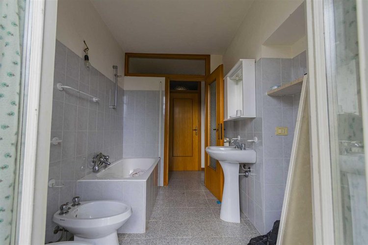 Serina Lepreno, imperdibile casetta con giardino Serina