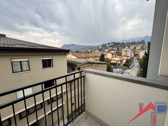 Ampio trilocale in centro Cisano Bergamasco Cisano Bergamasco