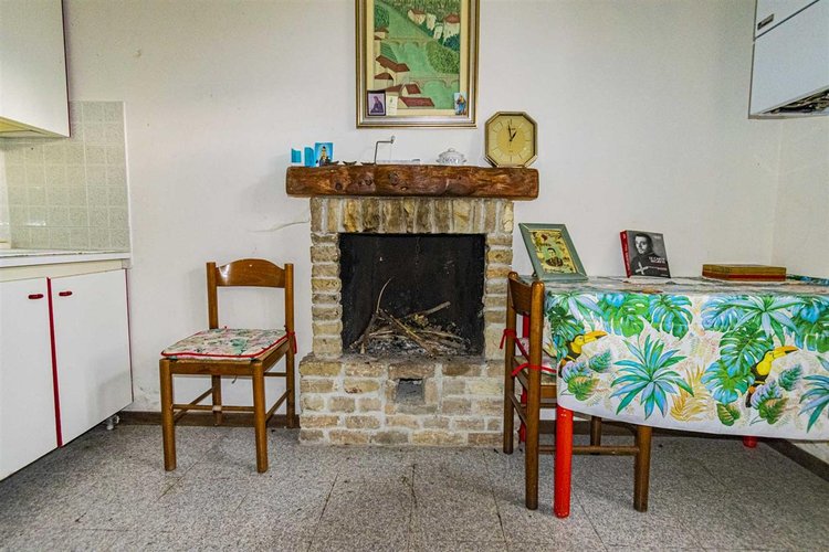 Serina Lepreno, imperdibile casetta con giardino Serina