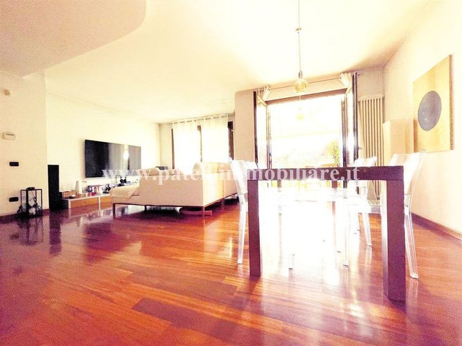 TREVIOLO - PORZIONE VILLA Treviolo