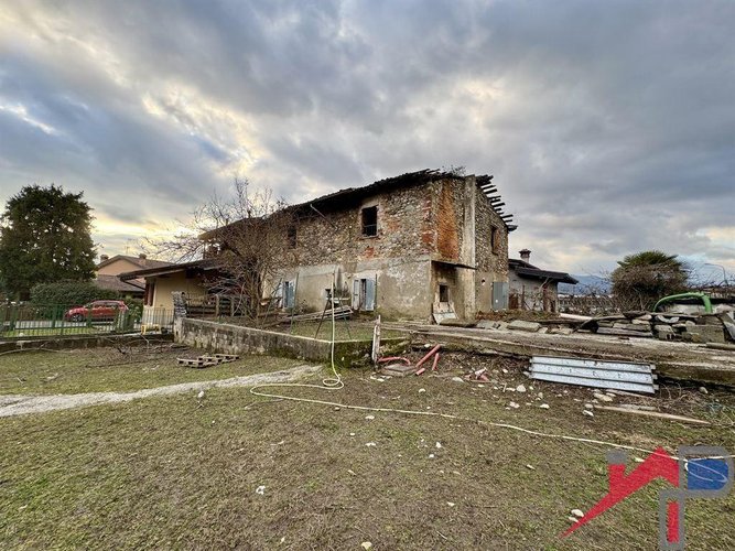 Rustico / Casale 6 locali - Rif. 603 Cisano Bergamasco
