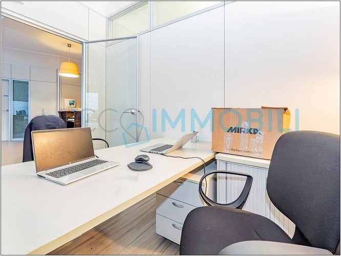 IL NEGOZIO CHE SI ADATTA AD OGNI ESIGENZA Lecco