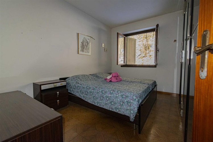 Algua Sambusita, grazioso trilocale arredato con terrazzo e box Algua