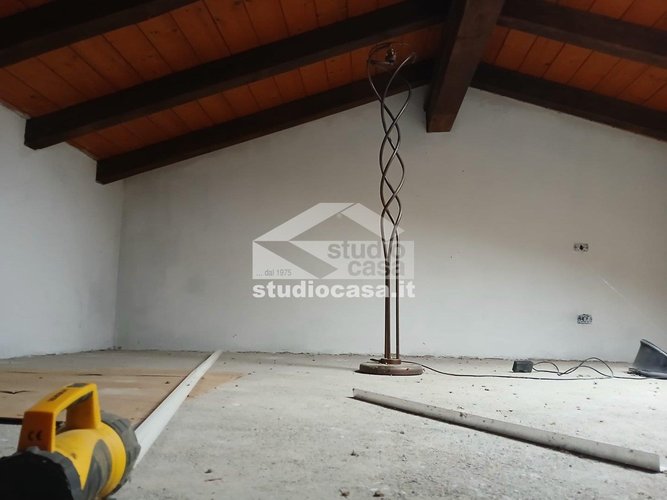 IN ZONA TRANQUILLA! Sant'Omobono Terme