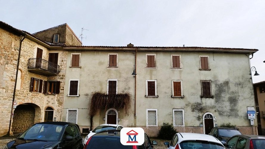 Stabile - Palazzo Almenno San Salvatore