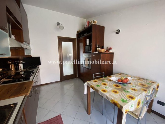 ALBINO ALTA - VENDESI AMPIO TRILOCALE Albino