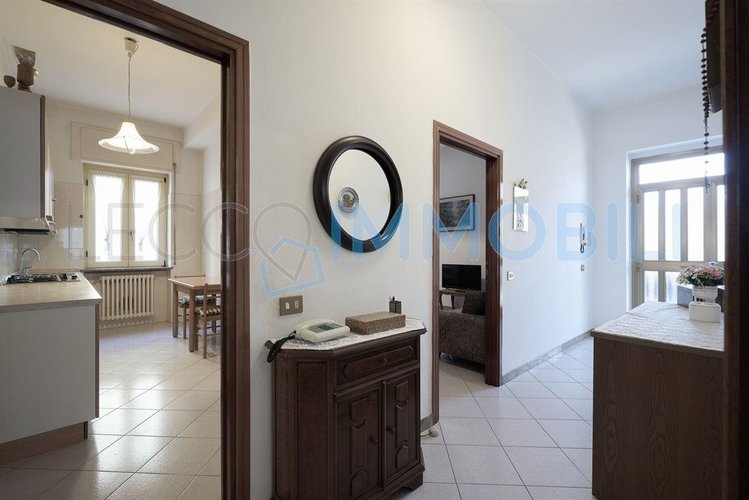 LA CASA NEL PICCOLO CONTESTO Calolziocorte