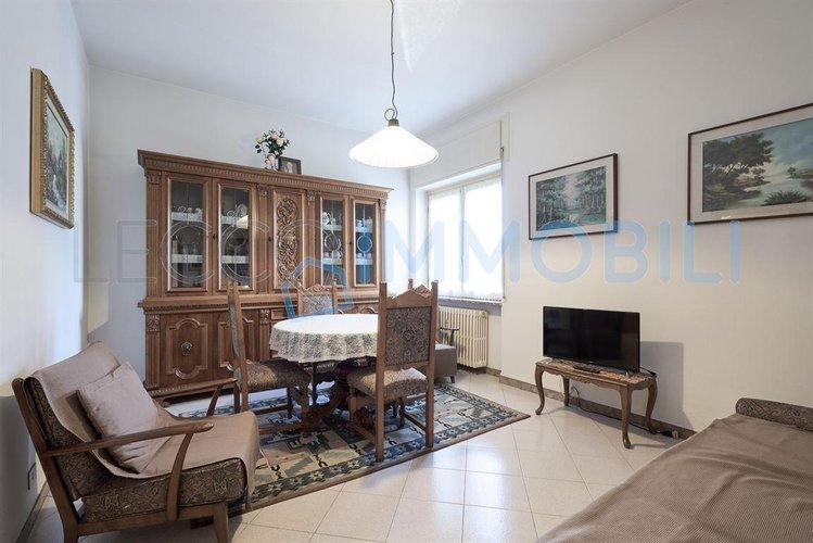 LA CASA NEL PICCOLO CONTESTO Calolziocorte