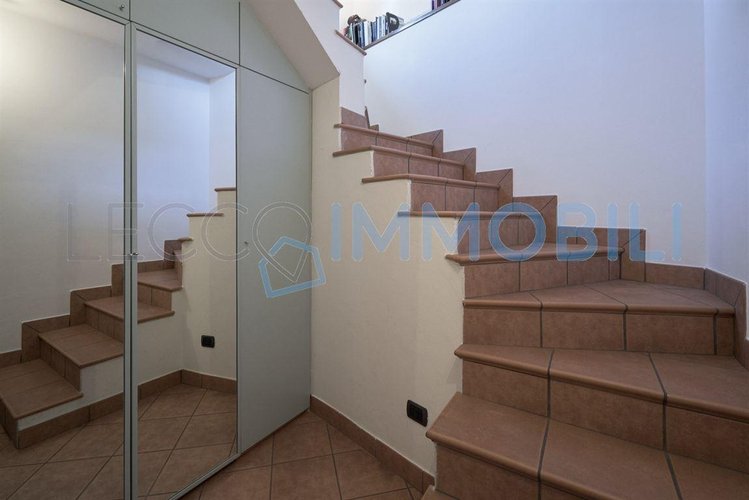 LA CASA AL CENTRO DI TUTTO Lecco