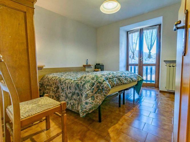 San Giovanni Bianco Località Bosco, adorabile bilocale con balcone miravalle e giardino comune San Giovanni Bianco