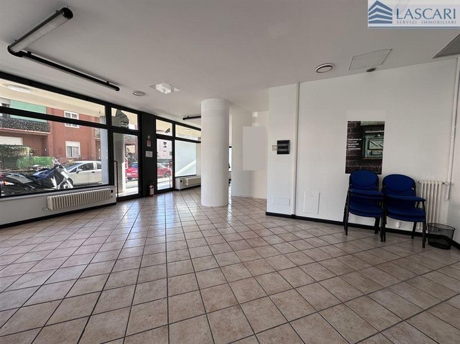 Negozio 1 locale - Rif. 2334 Bergamo