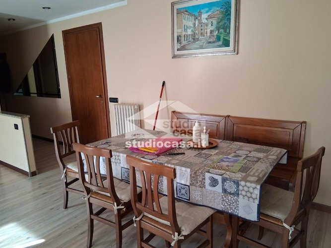 ZONA SEMICENTRALE! Zogno