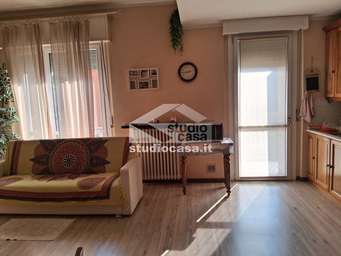 ZONA SEMICENTRALE! Zogno