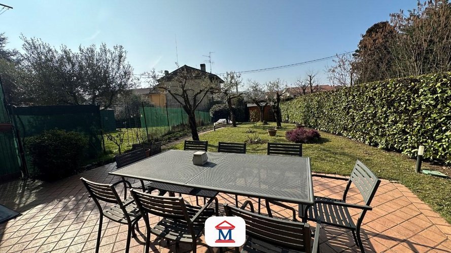 Villa Bifamiliare Sorisole