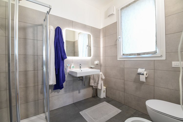 Quadrilocale con box nel complesso di nuova costruzione "JULIUS" Como