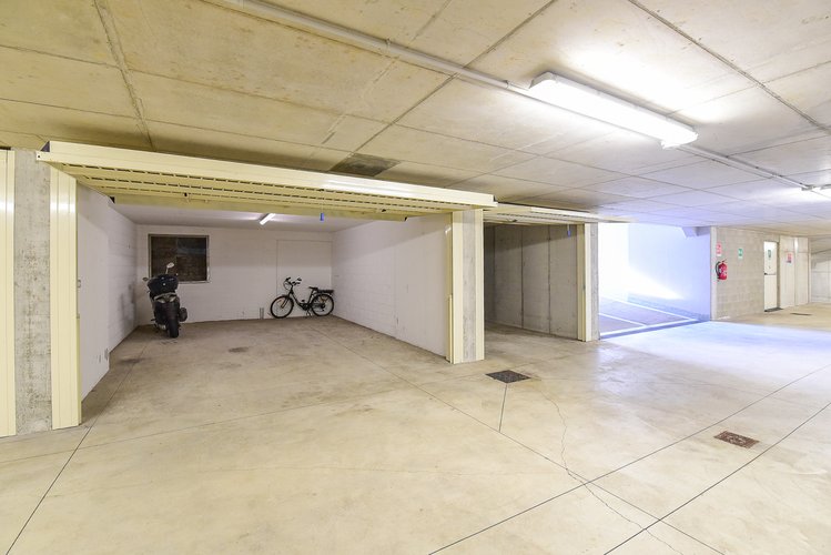 Quadrilocale con box nel complesso di nuova costruzione "JULIUS" Como