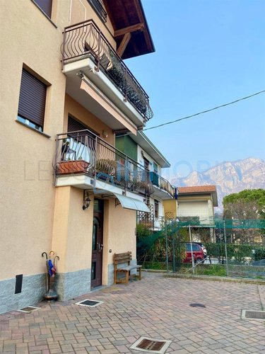 LA CASA LIBERA Valmadrera