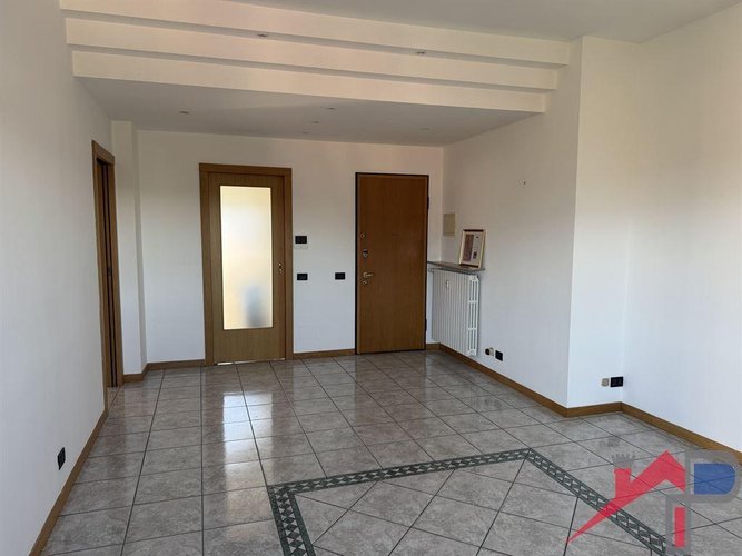 trilocale con grande terrazzo Cisano Bergamasco