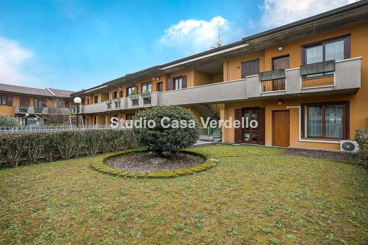 TRILOCALE CON GIARDINO E BOX DOPPIO Verdello