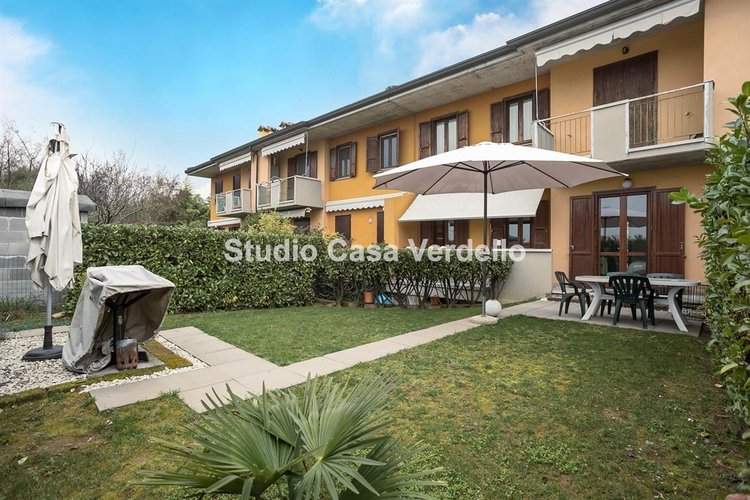TRILOCALE CON GIARDINO E BOX DOPPIO Verdello