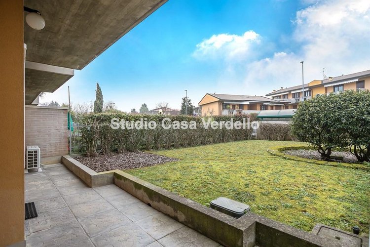 TRILOCALE CON GIARDINO E BOX DOPPIO Verdello