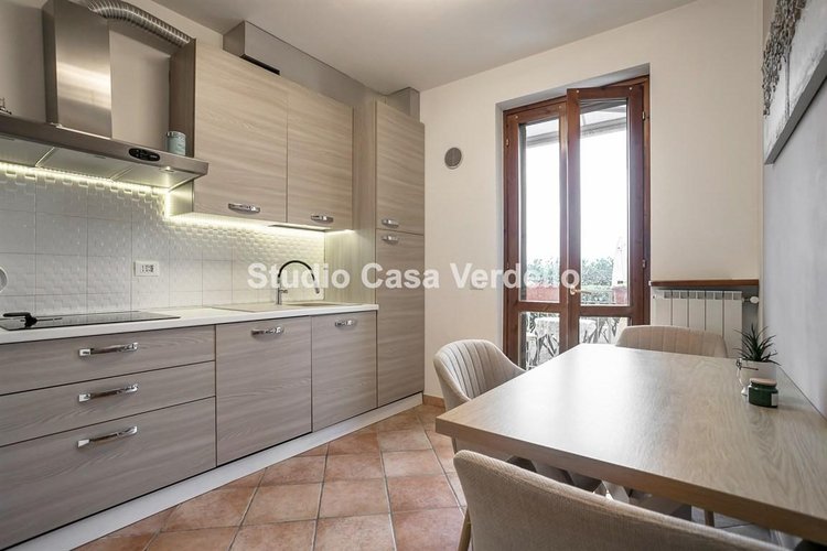 TRILOCALE CON GIARDINO E BOX DOPPIO Verdello