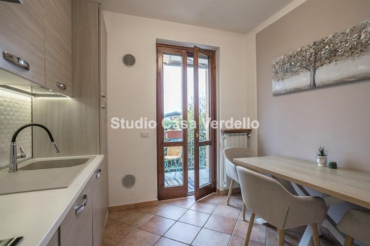 TRILOCALE CON GIARDINO E BOX DOPPIO Verdello