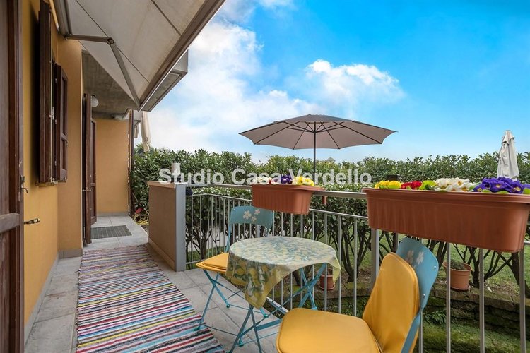 TRILOCALE CON GIARDINO E BOX DOPPIO Verdello