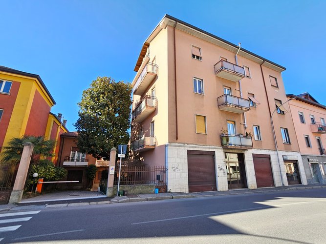 Semi-centrale 52/25 Cantù