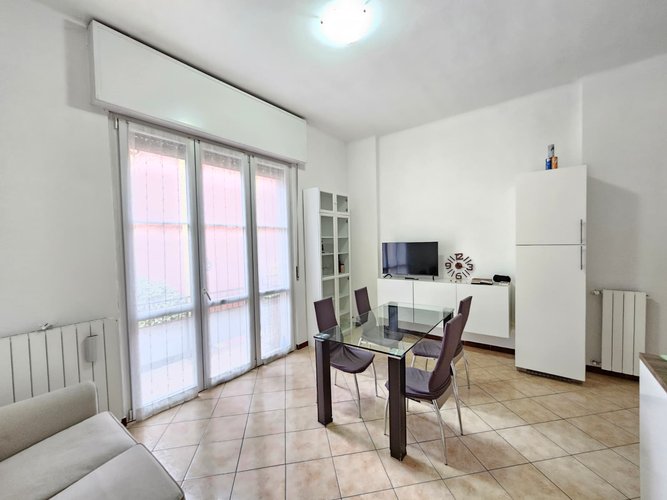 Semi-centrale 52/25 Cantù