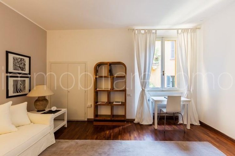 COMO, Citta' adiacenze Duomo