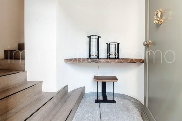 APARTMENT PIED - DANS L’EAU, LAGO DI COMO Torno