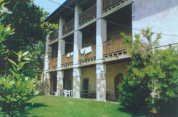 CASCINA PADRONALE SUL COLLE DELLA MADONNA DELLA CASTAGNA Bergamo