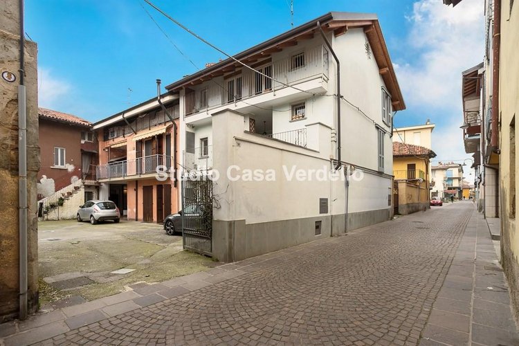 Pontirolo Nuovo – Centro paese Indipendenza, zero spese condominiali e casa ristrutturata!