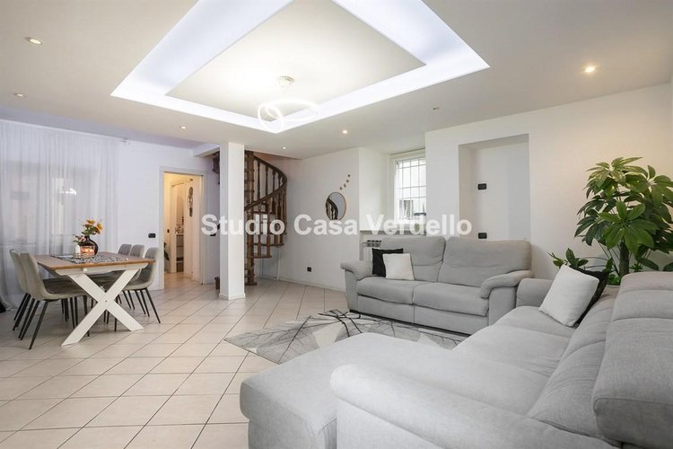 Pontirolo Nuovo – Centro paese Indipendenza, zero spese condominiali e casa ristrutturata! Pontirolo Nuovo