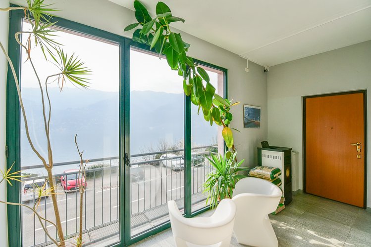 LAGLIO (10/26) Laglio