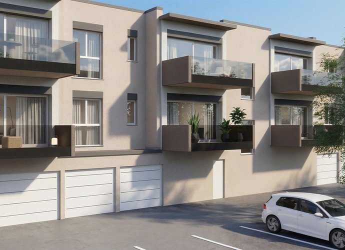 Trilocale a Piano Primo in Uggiate Uggiate Trevano