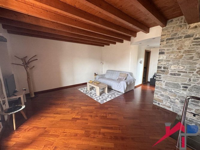 Incantevole Casa Indipendente con  Giardino Caprino Bergamasco